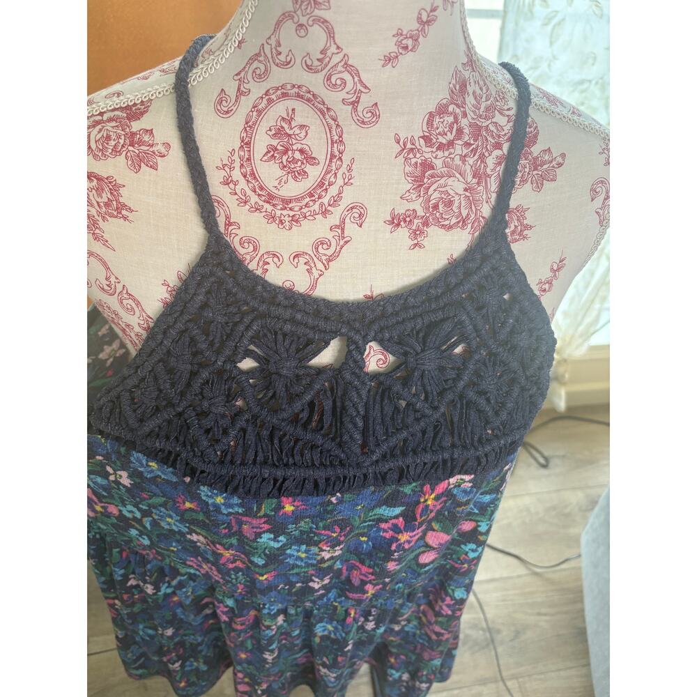 Torrid Crochet Floral Tank Top Boho Blue Pink Sleeveless Cami Plus Size 3 (3X)